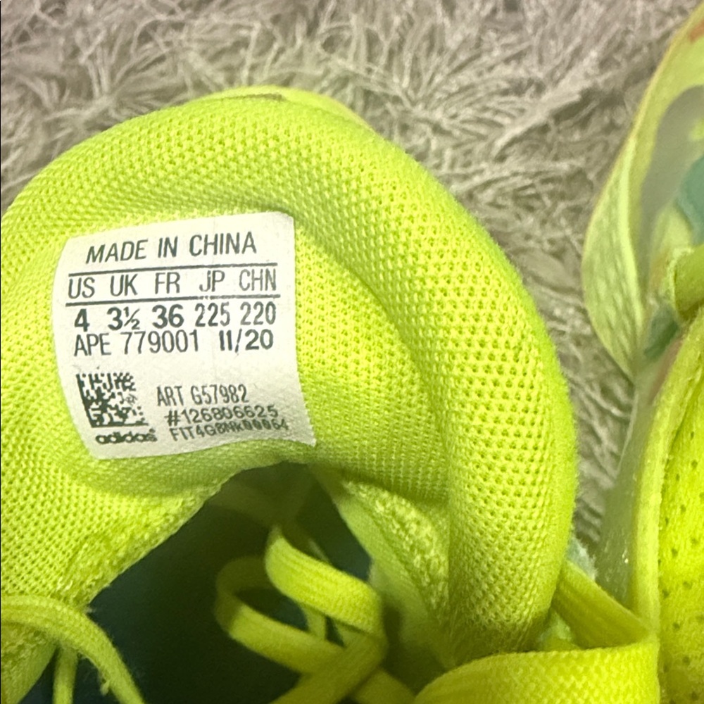 Adidas James Harden Solar Yellow Youth unisex size 4 basketball Sneakers - Picture 4 of 7